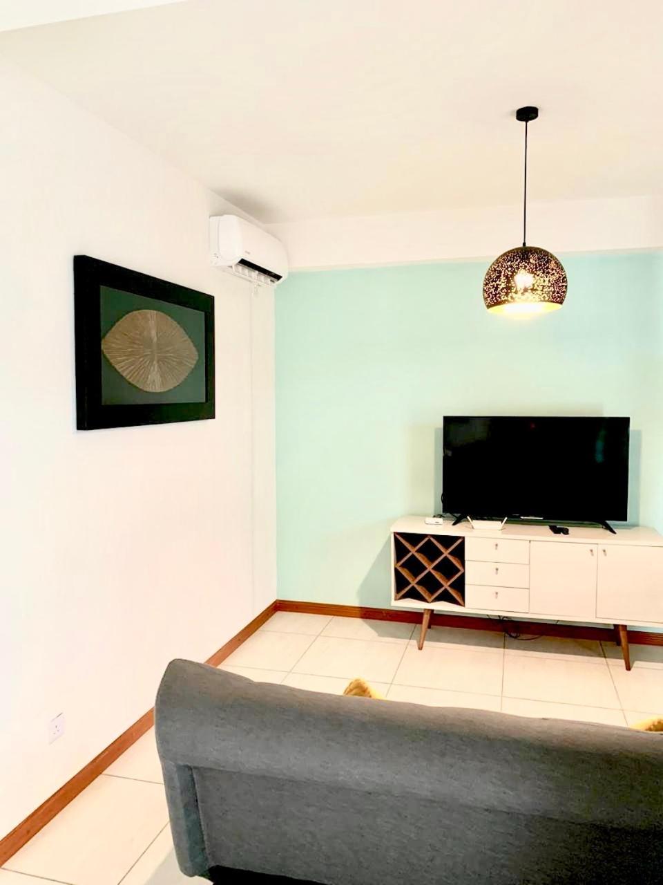 Luxury Westwood Apartment+Pool Flic-en-Flacq Habitación foto